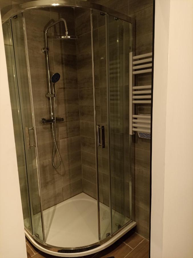 Studio Beau Rivage Ax Les Thermes Apartment Ax-les-Thermes Bagian luar foto